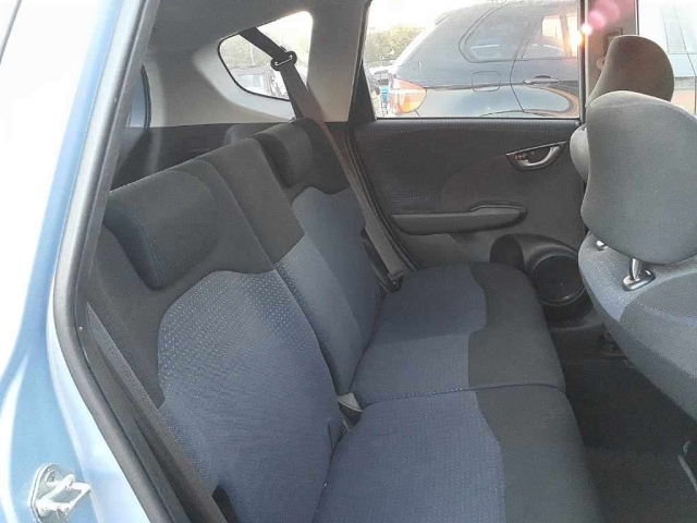 2010 HONDA FIT GE6-1330453