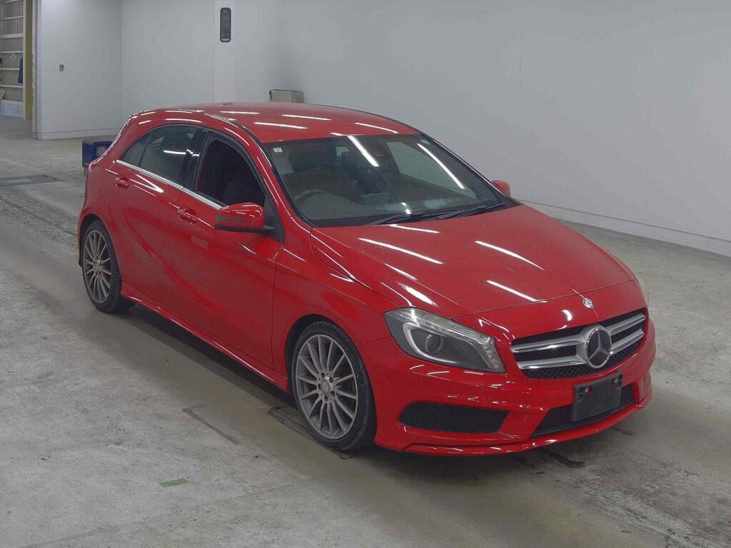 2013 MERCEDES BENZ A CLASS WDD1760422J040194