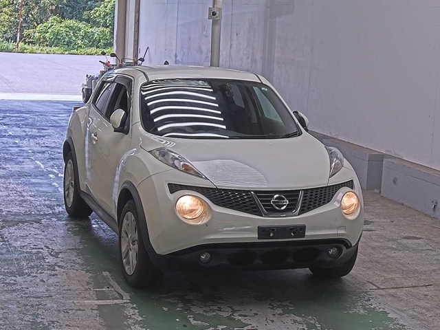 2011 NISSAN JUKE YF15-037827
