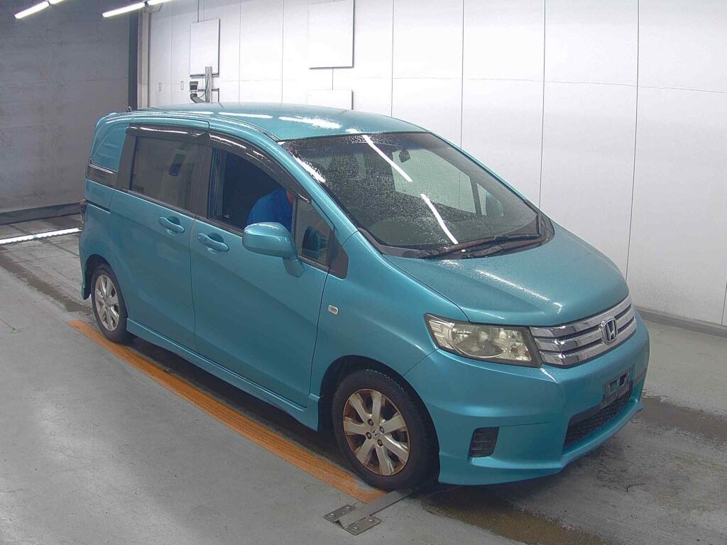 2010 HONDA FREED SPIKE GB3-1307434