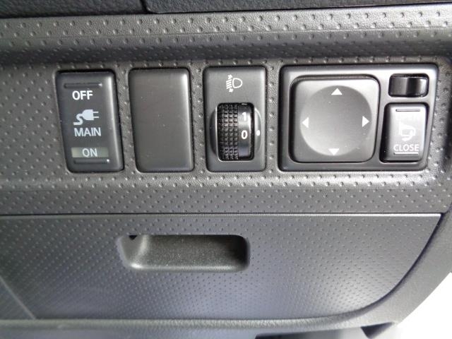 2015 NISSAN AD VAN VY12-186728