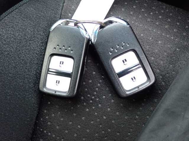 2015 HONDA FIT GP5-3219470