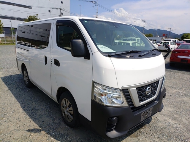 2017 NISSAN CARAVAN VAN VR2E26-101826