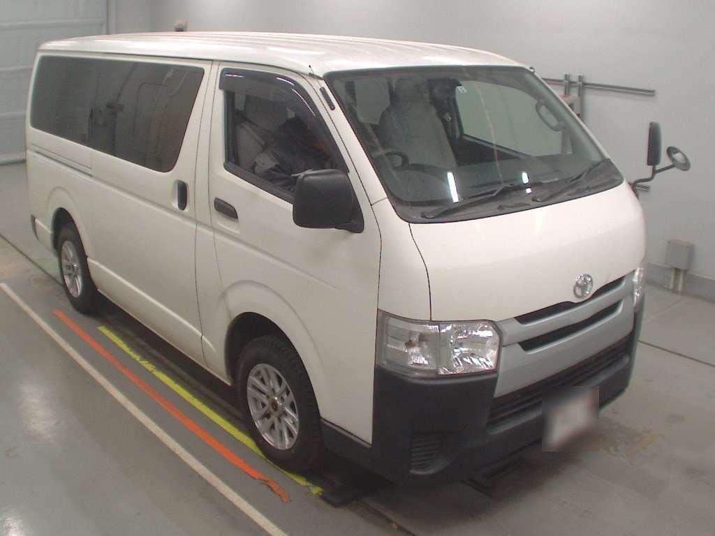 2017 TOYOTA HIACE TRH200-0255211