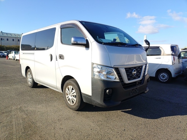 2018 NISSAN CARAVAN VW6E26-102113