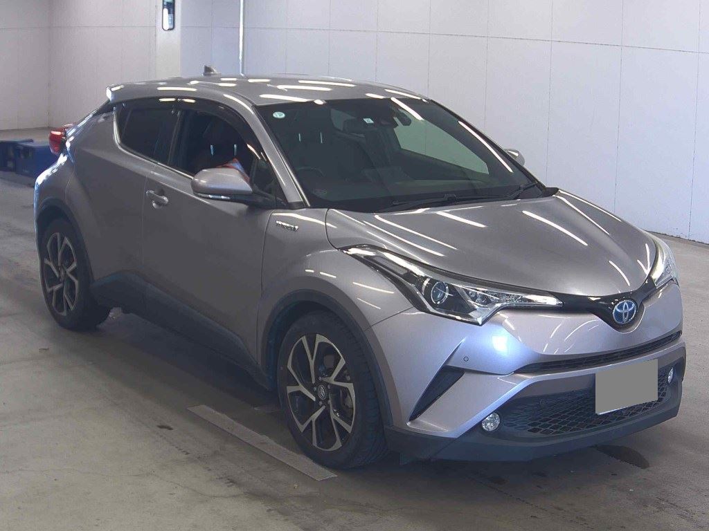 2017 TOYOTA C-HR ZYX10-2063596