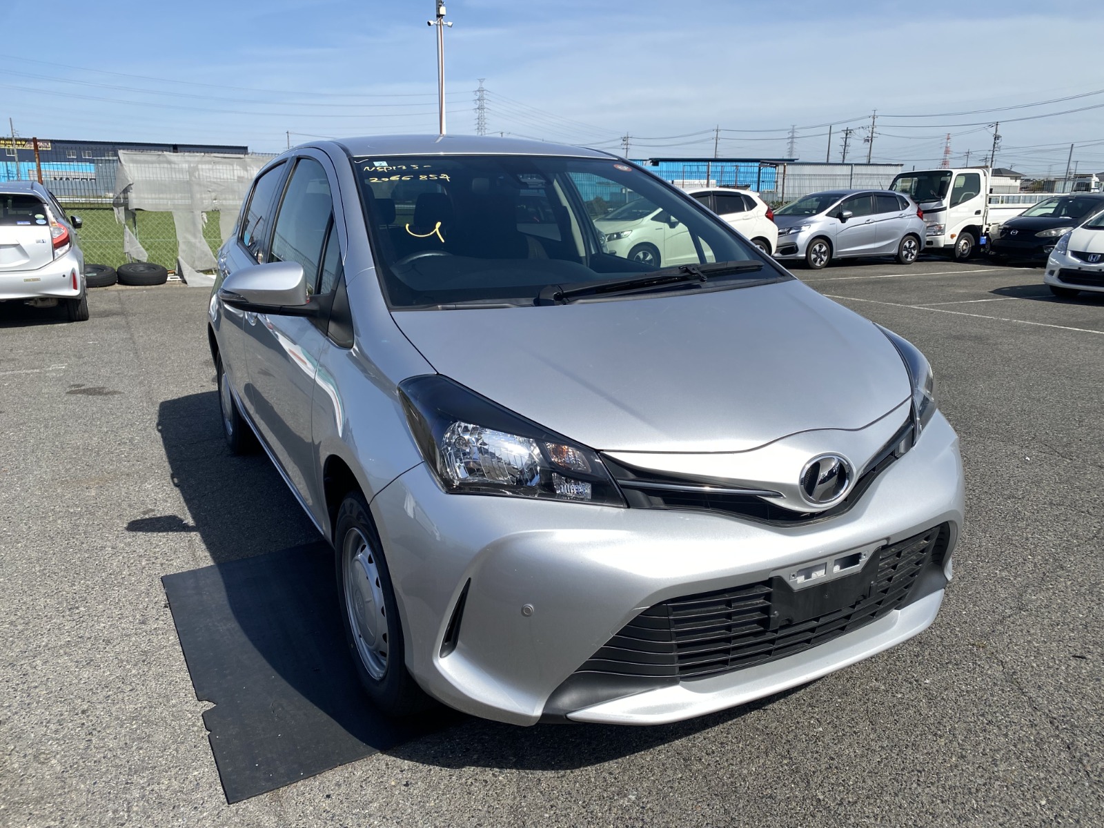 2017 TOYOTA VITZ NSP135-2066854