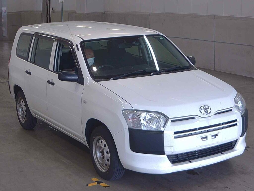 2017 TOYOTA PROBOX NCP165-0034085