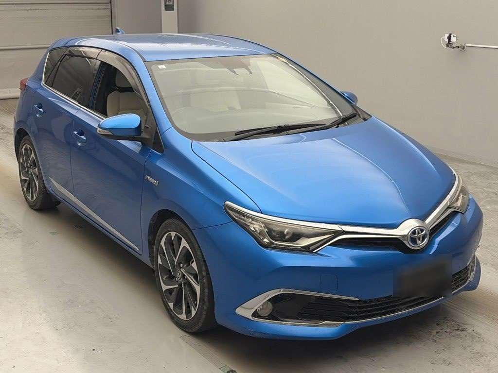 2017 TOYOTA AURIS ZWE186-1008763