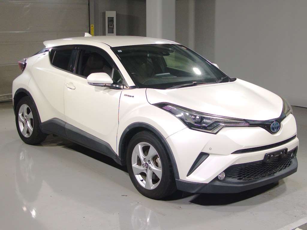 2017 TOYOTA C-HR ZYX10-2078247