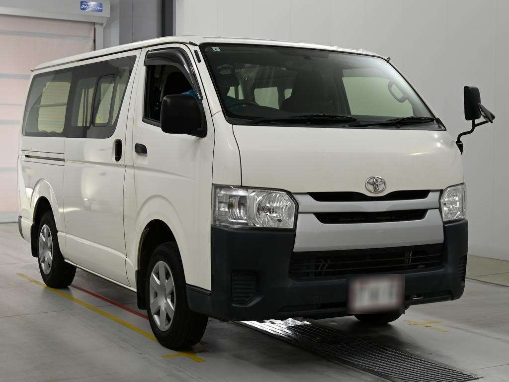 2017 TOYOTA HIACE VAN TRH200-0266411