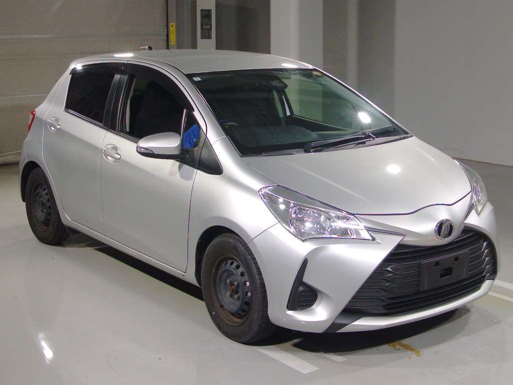 2017 TOYOTA VITZ NSP130-2272846