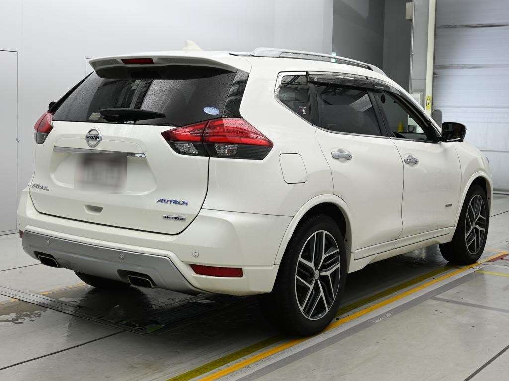 2017 NISSAN X-TRAIL HNT32-160347