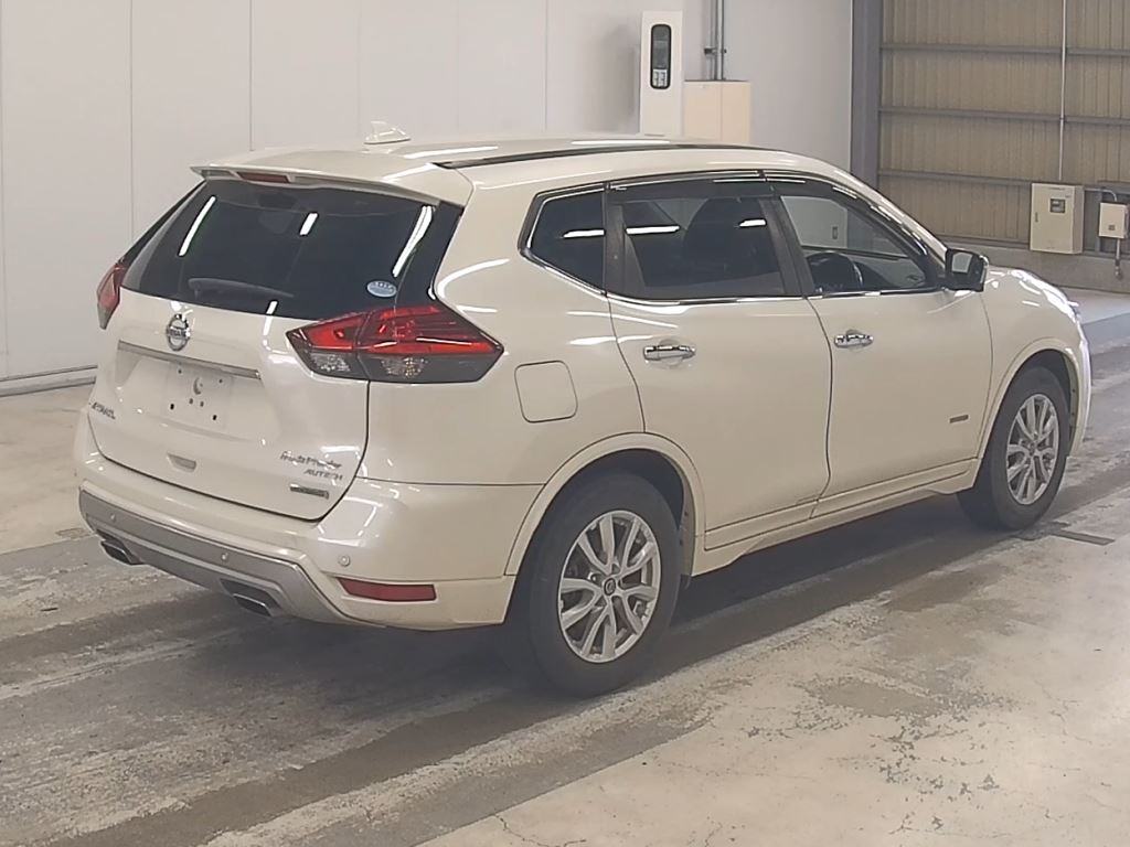 2017 NISSAN X-TRAIL HNT32-160226