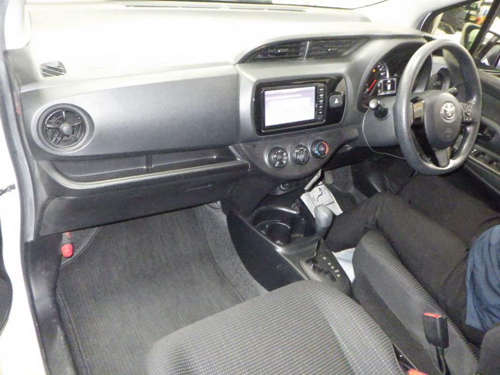 2017 TOYOTA VITZ NSP130-2266053