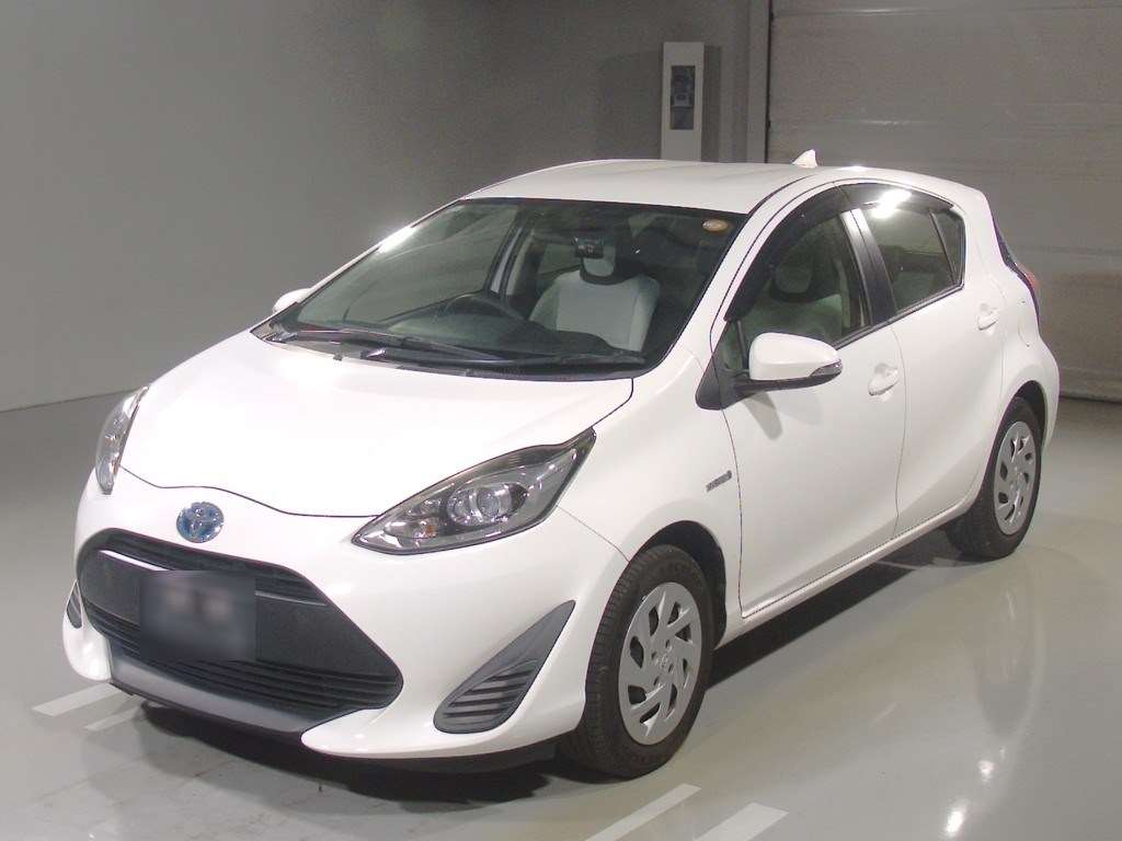 2019 TOYOTA AQUA NHP10-6805511