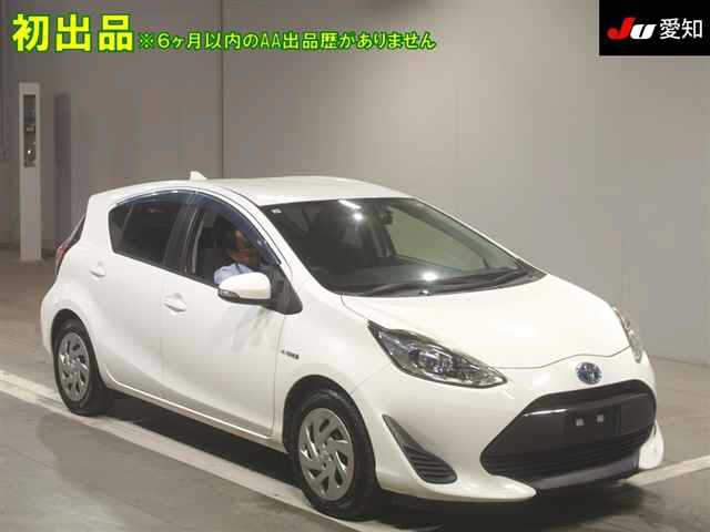 2017 TOYOTA AQUA NHP10-6644446
