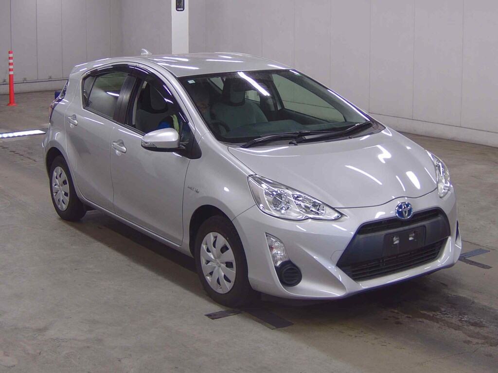 2016 TOYOTA AQUA NHP10-2577094