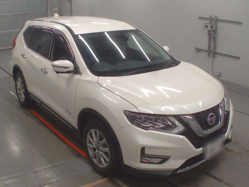2017 NISSAN X-TRAIL HT32-151857