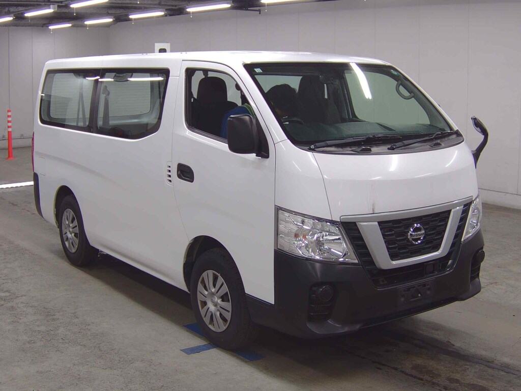 2018 NISSAN CARAVAN VW6E26-107628