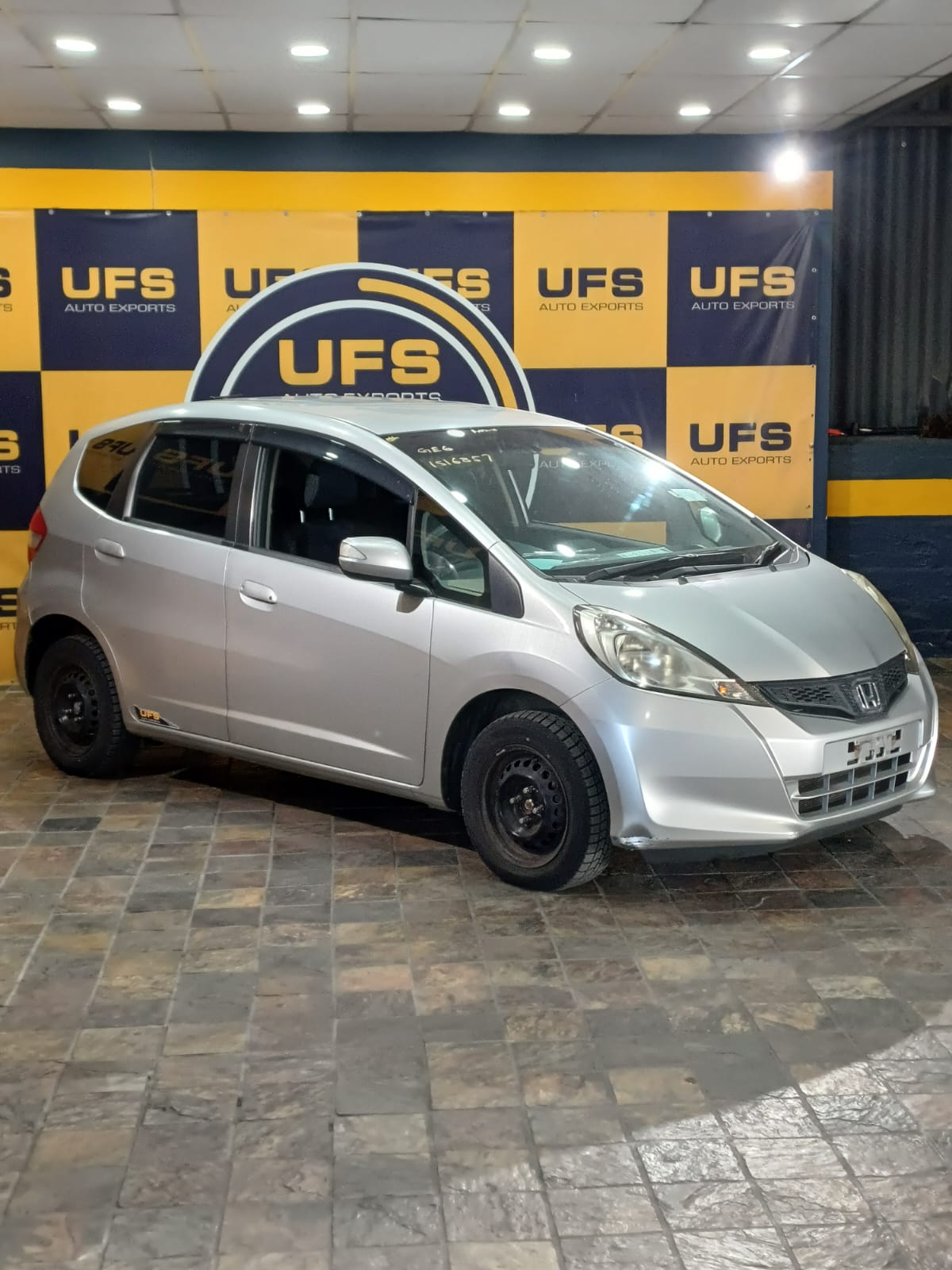 2010 HONDA FIT GE6-1516857