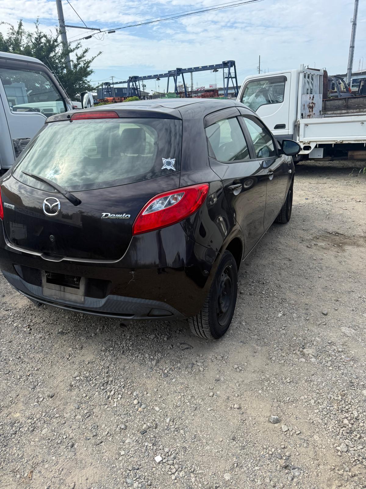 2013 MAZDA DEMIO DE3FS-556908