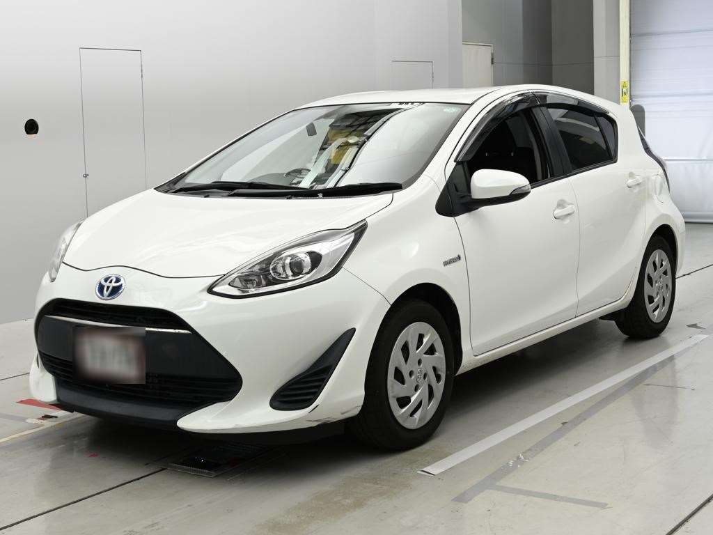 2017 TOYOTA AQUA NHP10-6655207