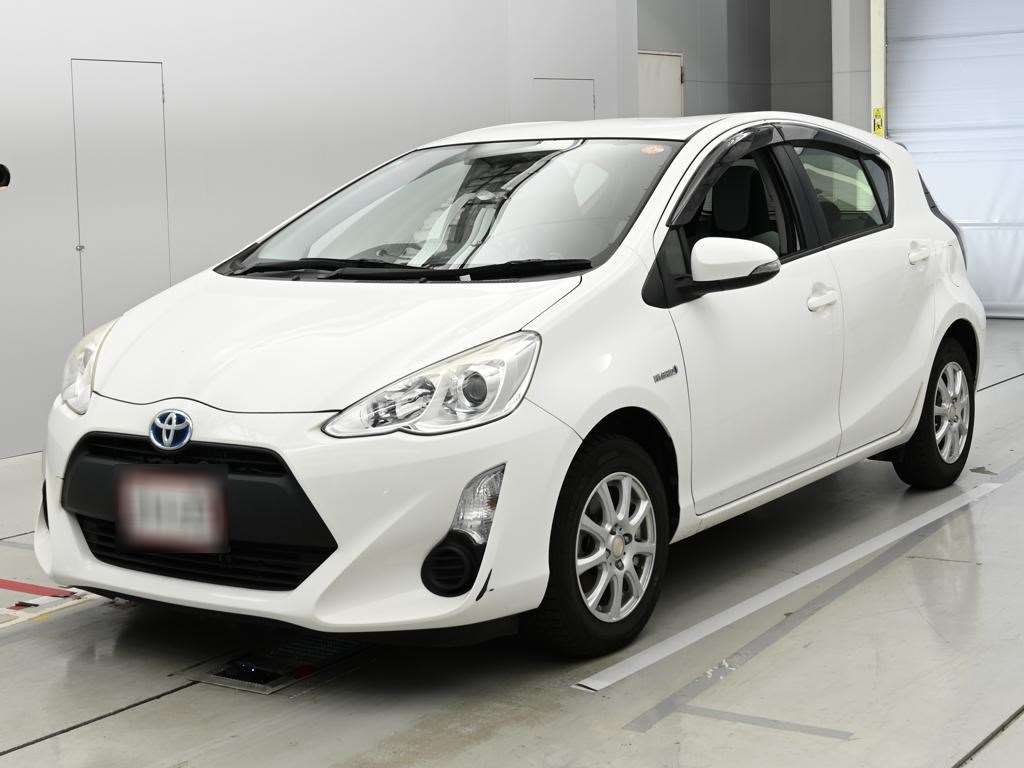2017 TOYOTA AQUA NHP10-6562778