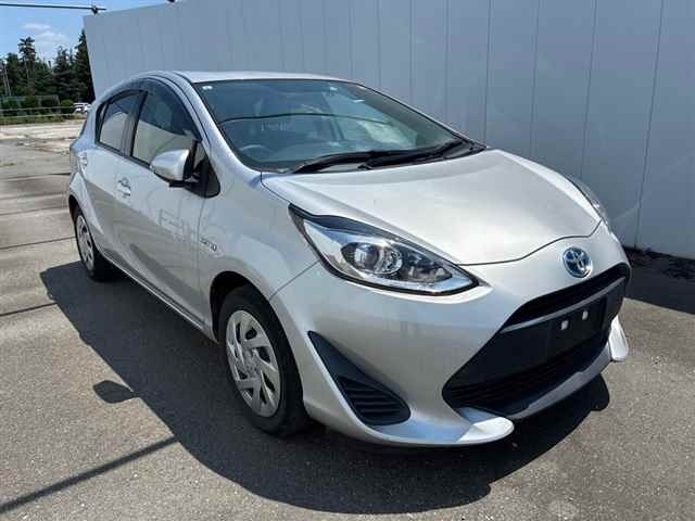 2017 TOYOTA AQUA NHP10-6642498