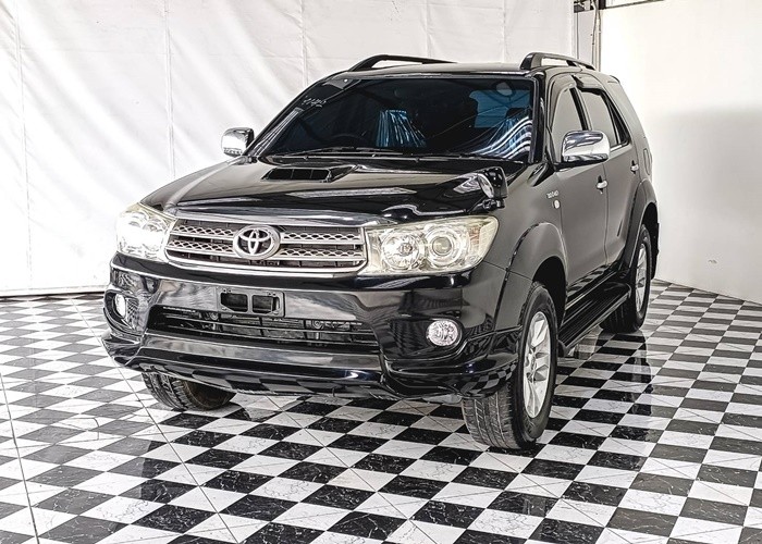 TOYOTA FORTUNER 1142 MR0YZ59GXXXXXXXXX